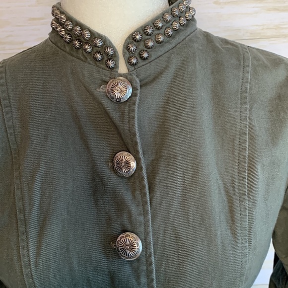 Valencia Cropped Jacket - Picture 3 of 8